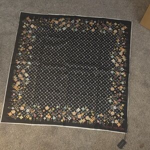 LV summer scarf 🧣